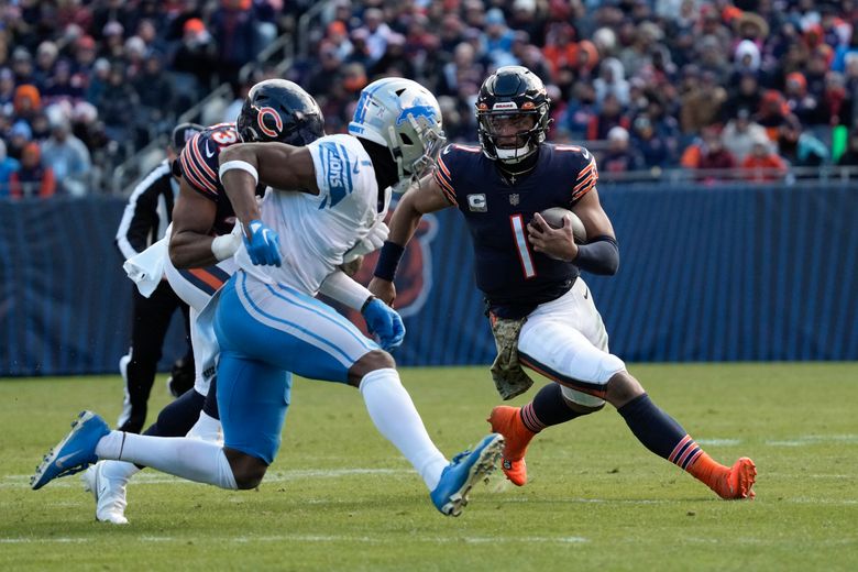 Khalil Herbert & Chicago Bears run game save Justin Fields in win