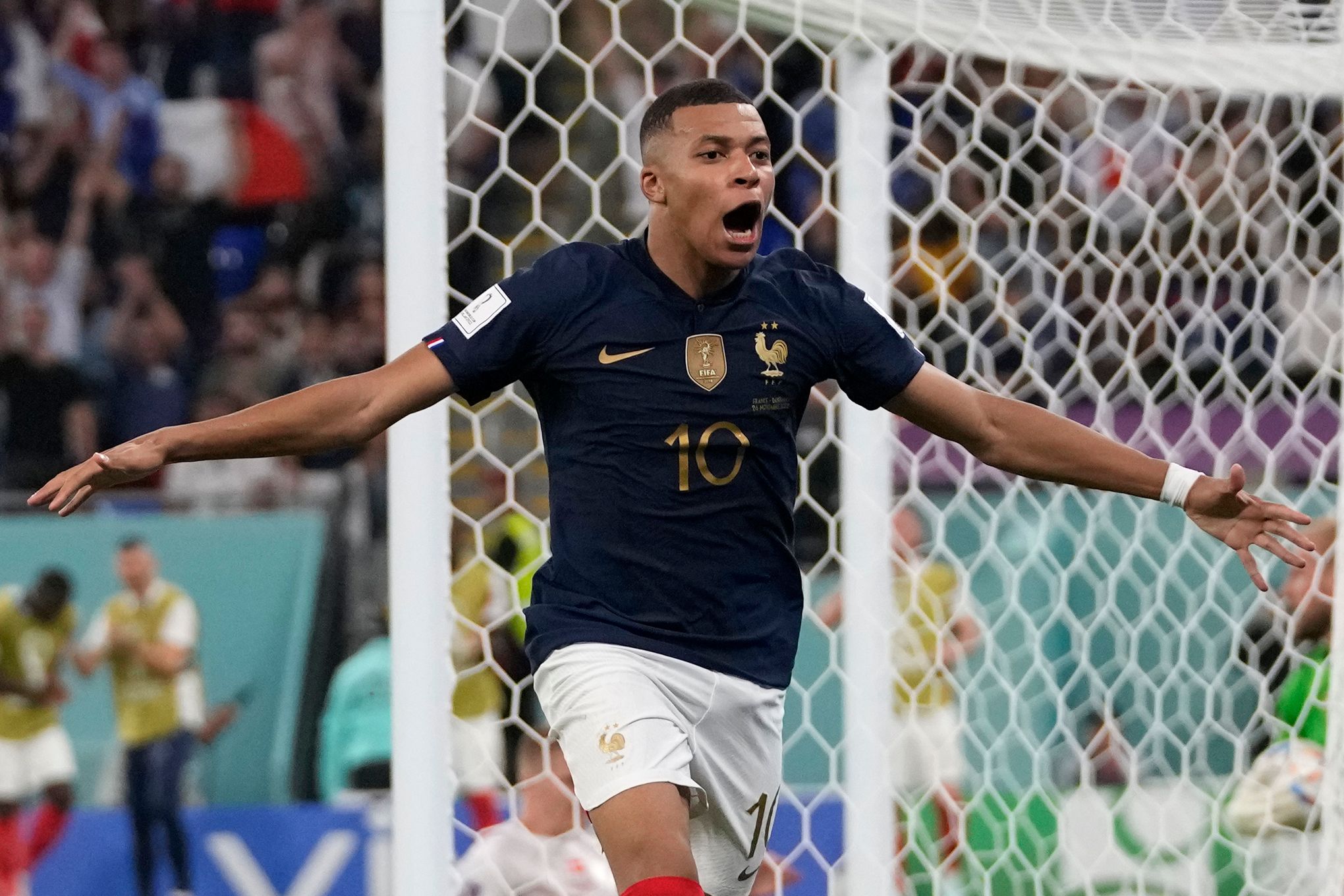 France advances to knockout stage of World Cup after 2-1 win over Denmark