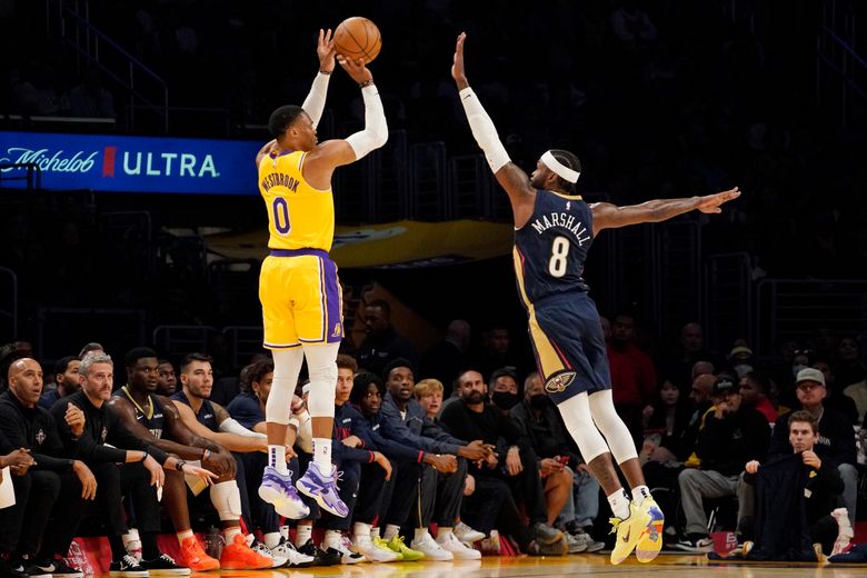 Matt Ryan's Buzzer Beater Forces OT, Lakers Rally For 120-117 Win Over  Pelicans – NBC Los Angeles
