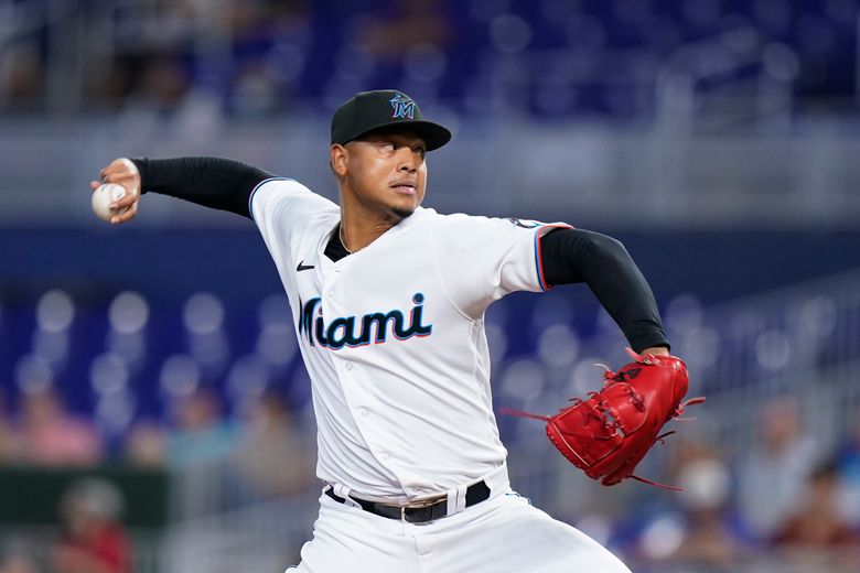 Mets get 2 pitchers from Marlins in trade for minor leaguer - NBC Sports
