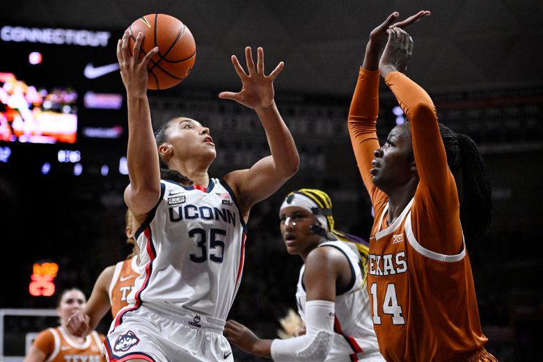 Women's college basketball player of the year in all 32