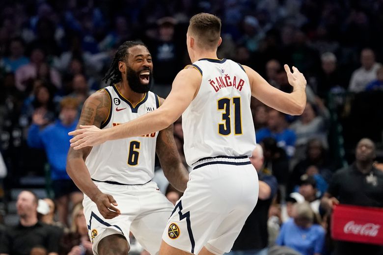 Rare buzzer-beater helps outmanned Nuggets beat Mavs 98-97