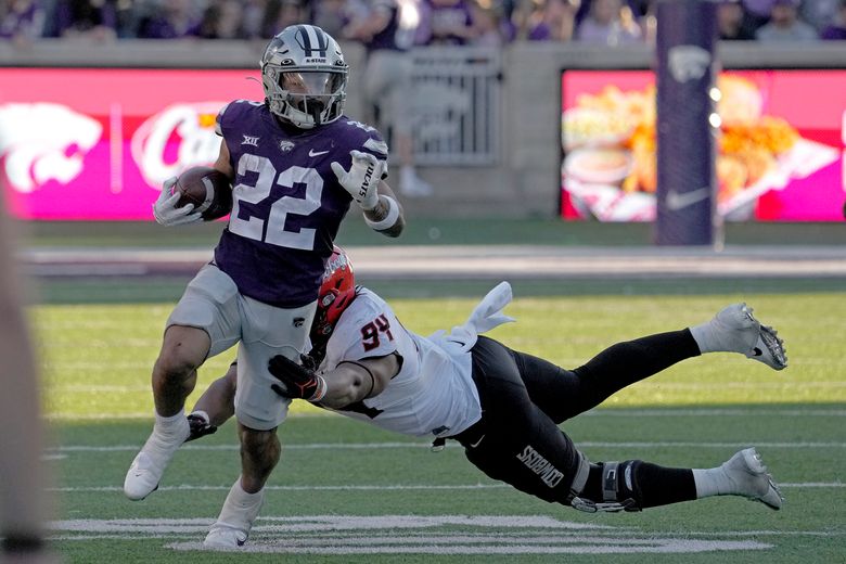 Cowboys select K-State star running back Deuce Vaughn