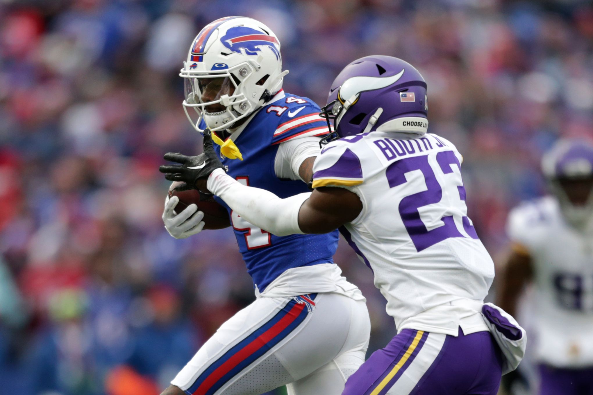 Rookie Vikings cornerback Akayleb Evans returns to concussion