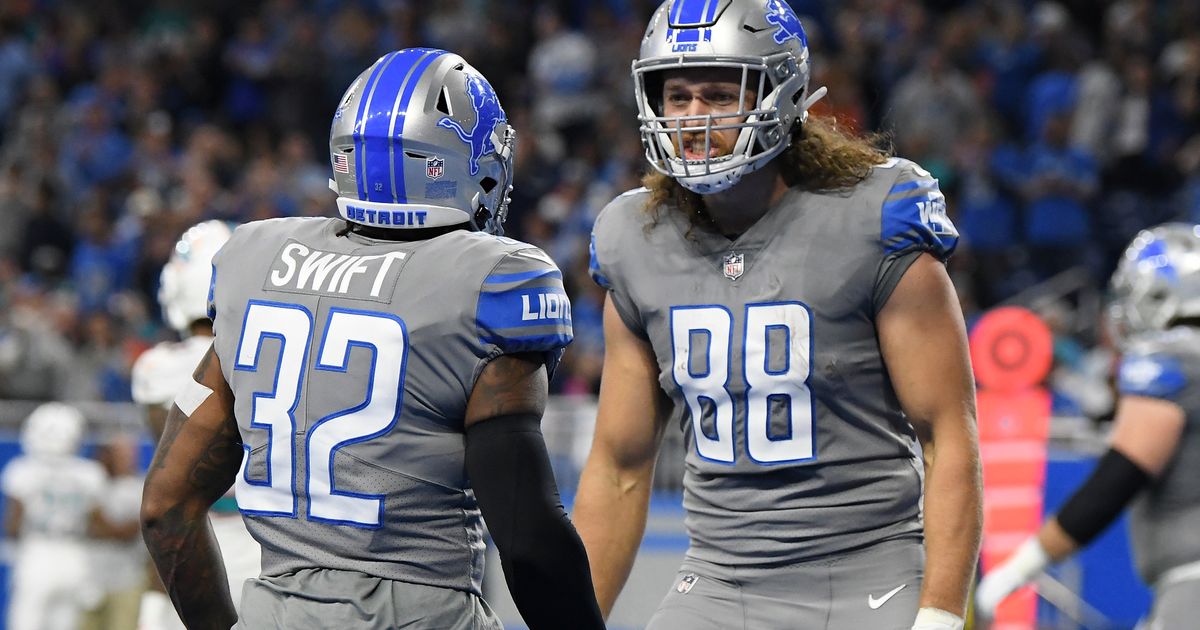 Detroit Lions tight end TJ Hockenson out for season after thumb surgery