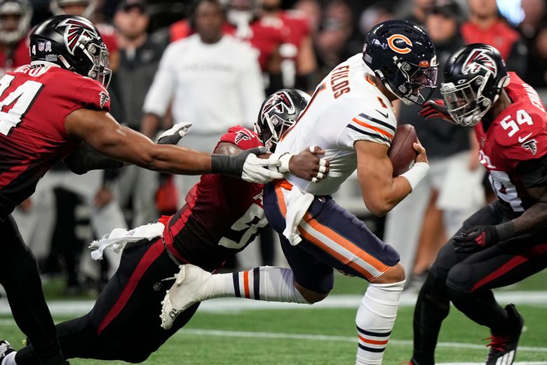 Eberflus: Bears won't consider sitting Fields rest of season - The