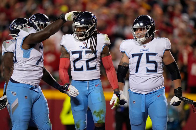 Tennessee Titans linebacker Chance Campbell (45) defends during