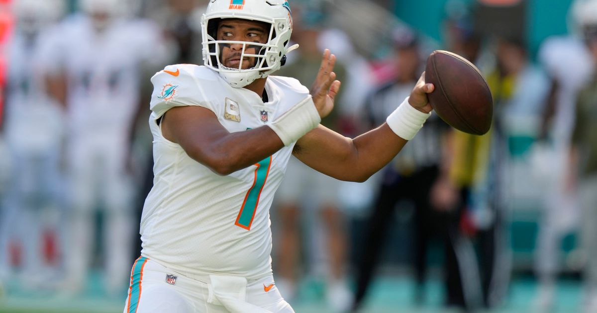 CBS Sports sideline reporter AJ Ross interviews Miami Dolphins quarterback  Tua Tagovailoa (1) on the field after the Dolphins defeated the Cleveland  Browns during an NFL football game, Sunday, Nov. 13, 2022