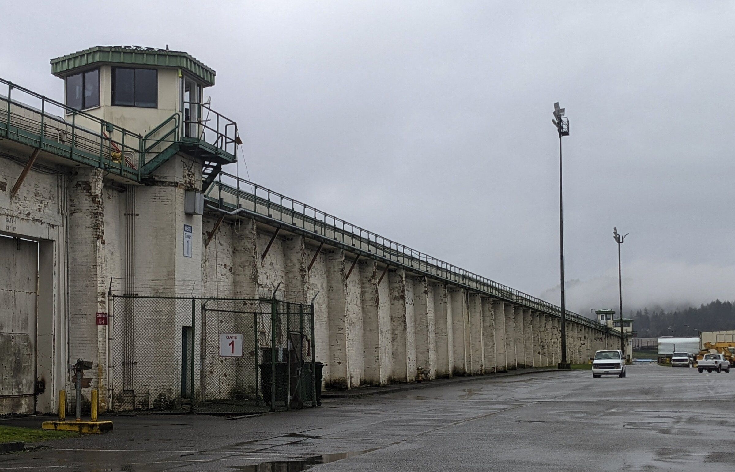 When a WA prison closed, dozens of college dreams died with