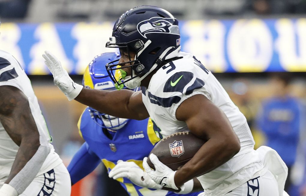 Kenneth Walker injury update: Seahawks RB misses practice with ankle injury  but will play in Week 18 - DraftKings Network