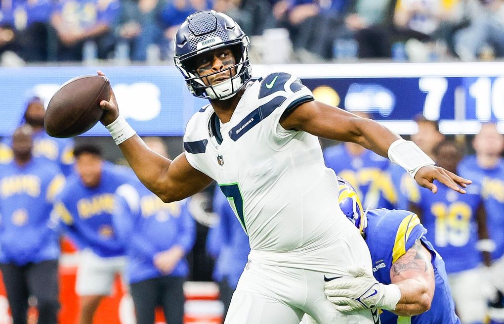 Seahawks re-sign backup QB Geno Smith, The Mighty 790 KFGO