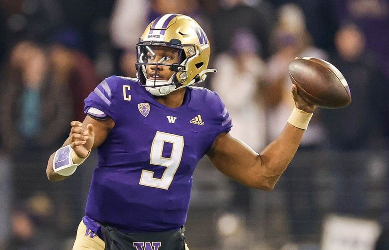 Washington gave Michael Penix II ample room to find receivers, and he threw for 229 yards and 1 touchdown in a 54-7 win over Colorado. 222211