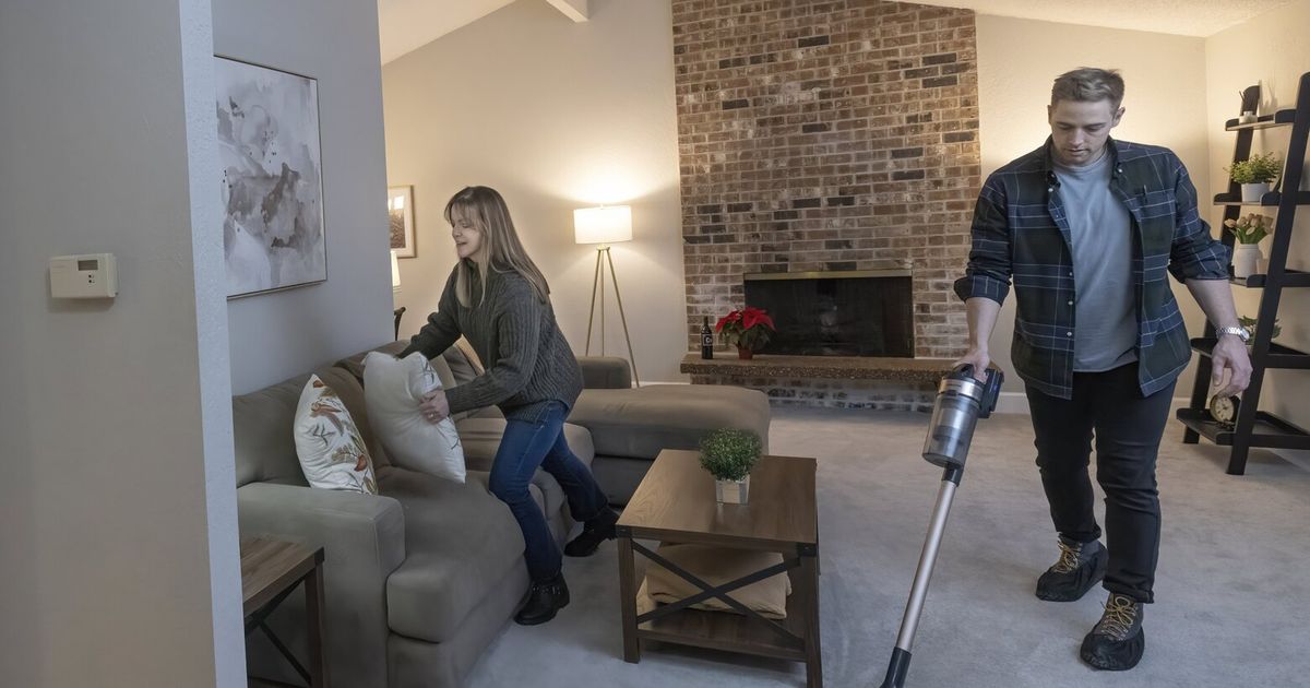 While Seattle-area home prices plateau, the Eastside dips