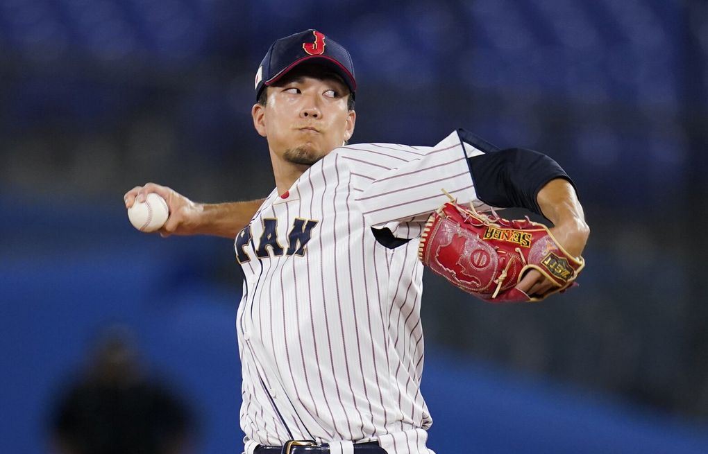 Japanese pitcher steps into Mariners' spotlight