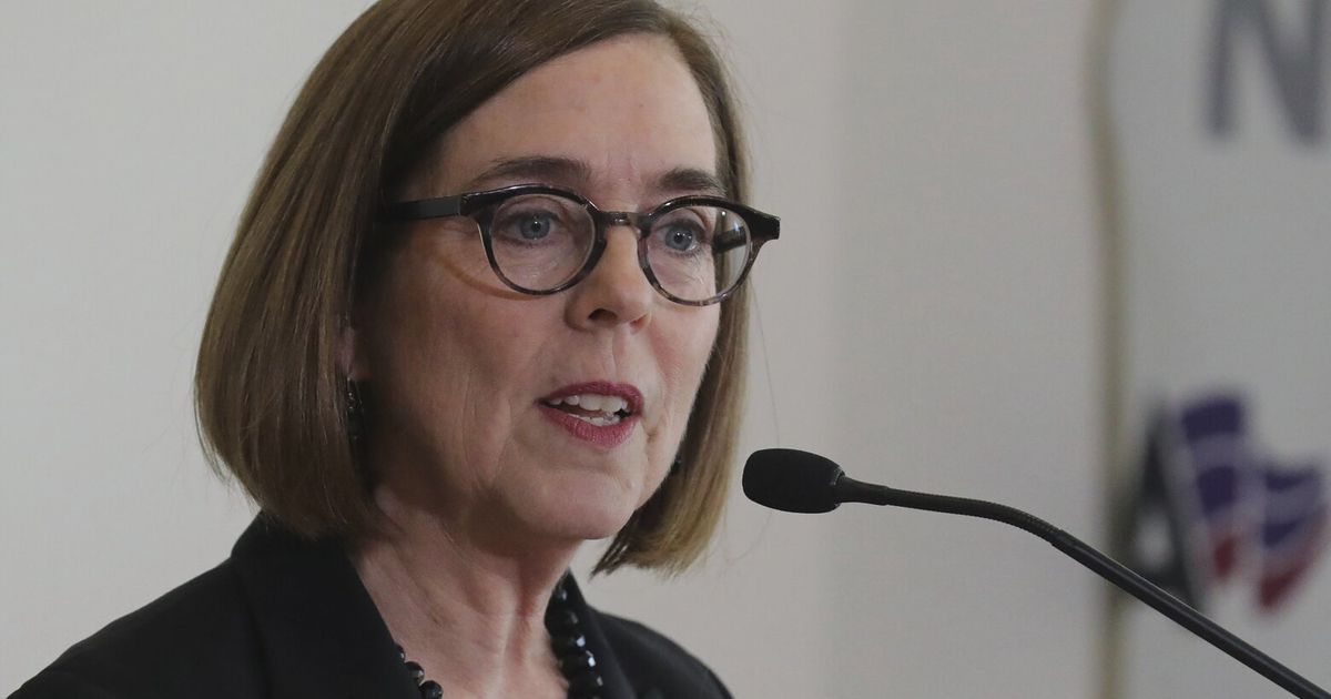 Oregon Governor Commutes Death Sentences To Life In Prison The Seattle Times 5080