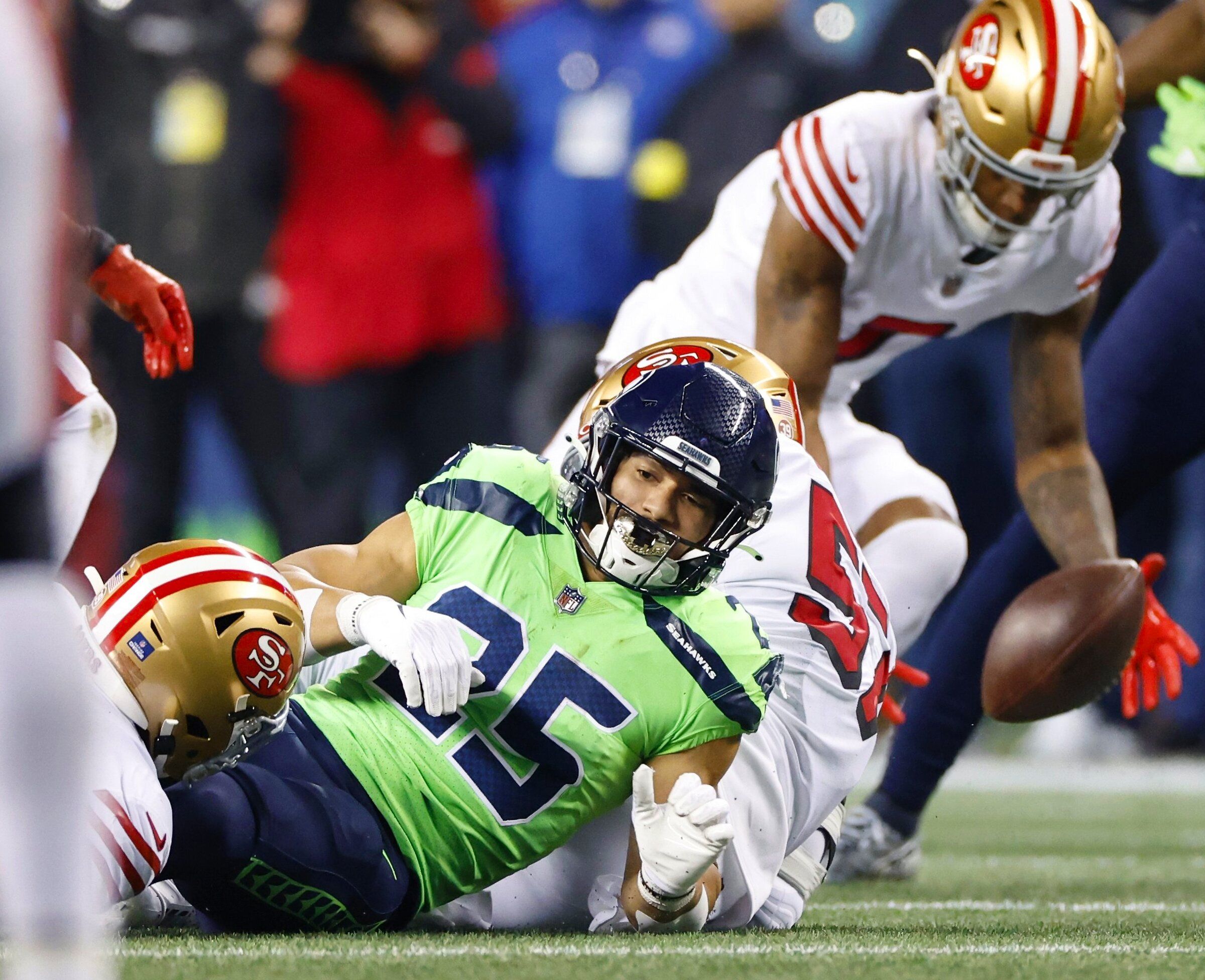 Seahawks-49ers GameCenter Live updates, highlights, how to watch, stream The Seattle Times