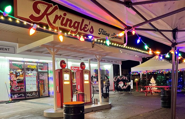 Kringle’s Filling Station, a Santa Claus-themed gas station-turned-arcade on Aurora Avenue North, is back for another year of family-friendly holiday fun.