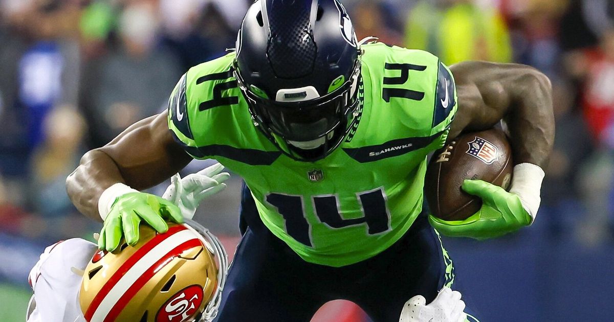 Seattle Seahawks Discount Tickets - Games As Low As $72 for Regular Season  - Thrifty NW Mom