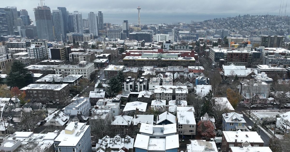 Seattle home prices falling twice as fast as rest of U.S.