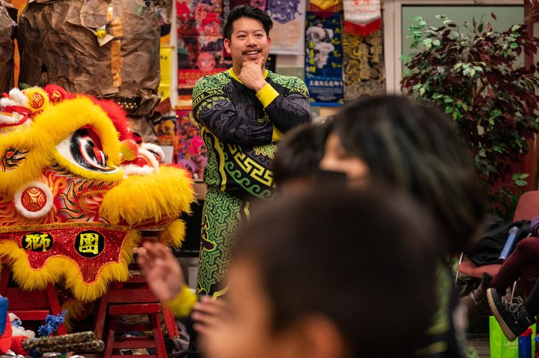 Young Asian Americans in Seattle combat hate, reclaim cultural pride with  traditional fashion