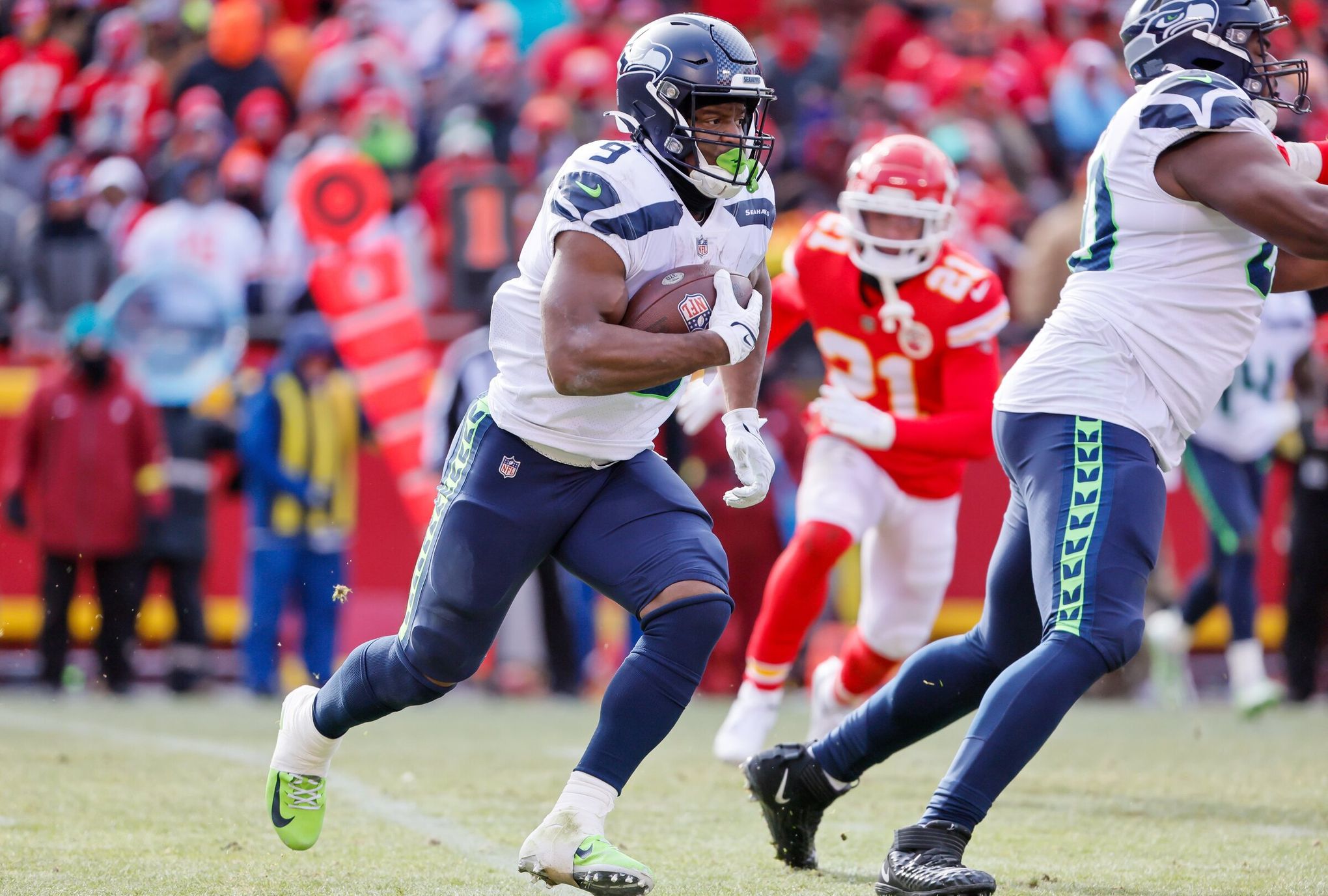 Seahawks at Chiefs: Seattle Times sports staff makes Week 16 picks