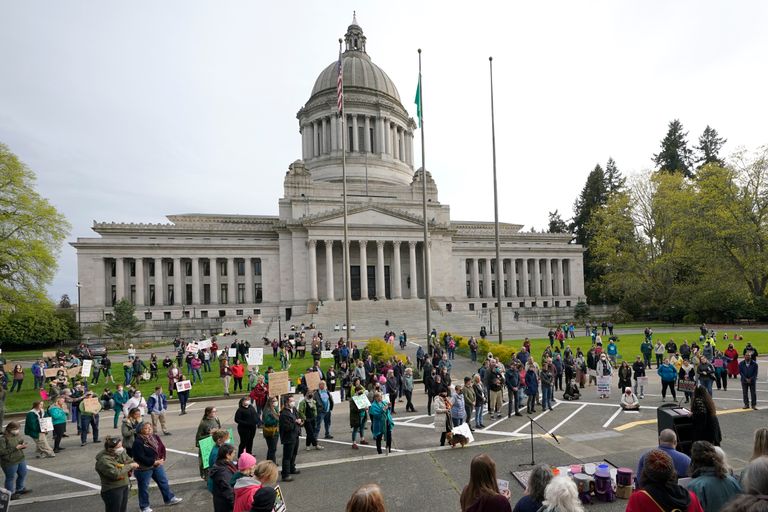 People demonstrate in favor of abortion rights at a rally at the Capitol in Olympia in May 2022