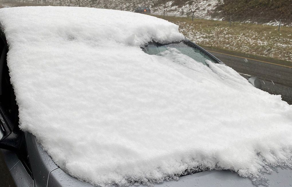 Driver gets 3 ticket for driving with snow on windshield
