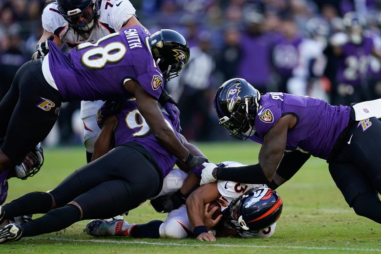 Photo: Baltimore Ravens defeat Denver Broncos 10-9 in Baltimore