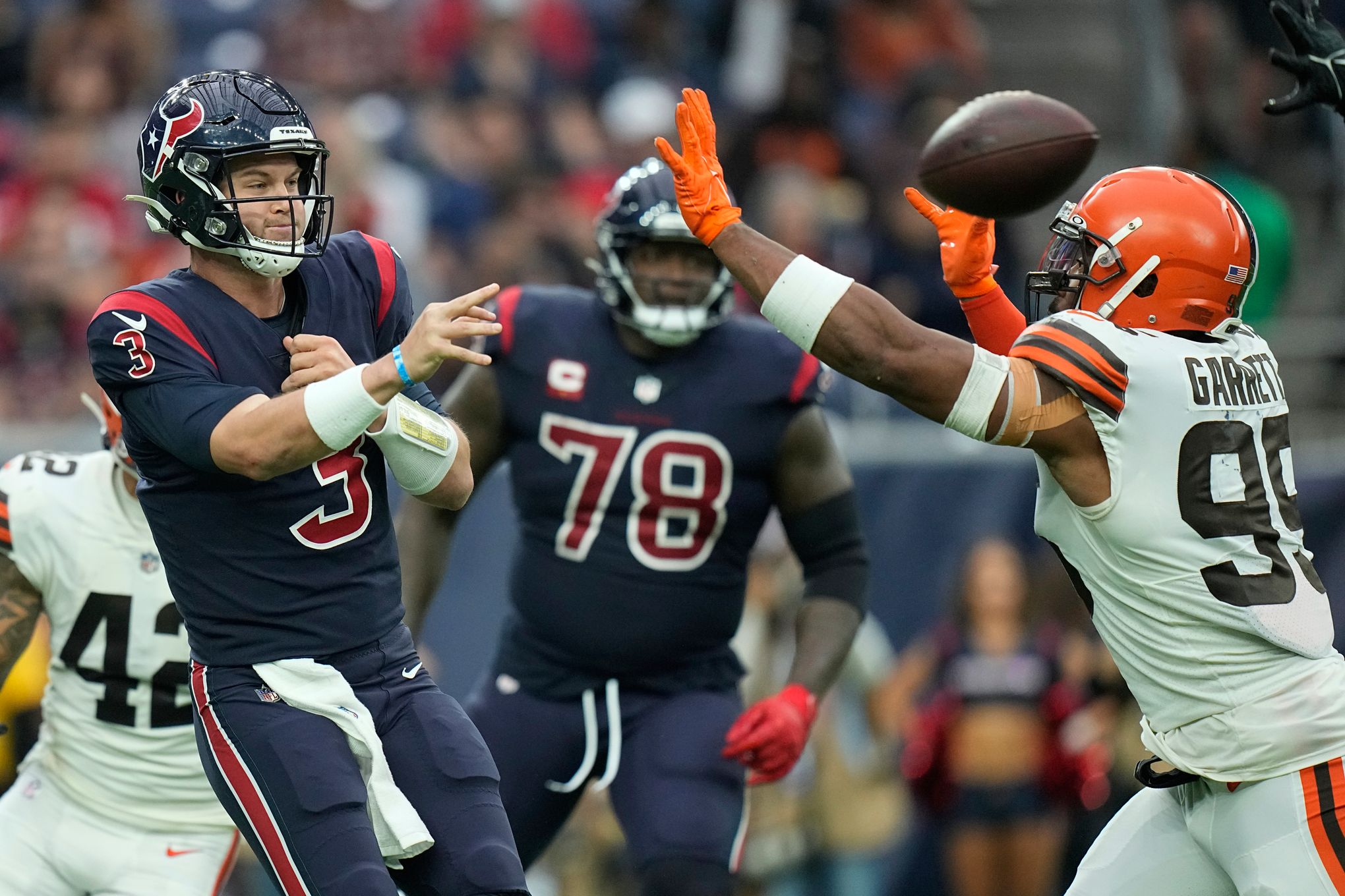 Browns vs. Texans score, takeaways: Deshaun Watson wins first