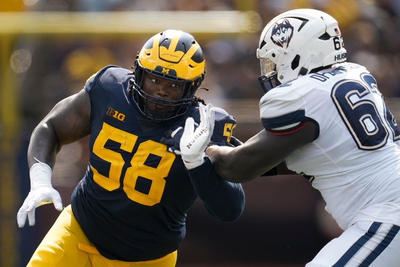 On3 on X: The Dallas Cowboys select Michigan DL Mazi Smith with