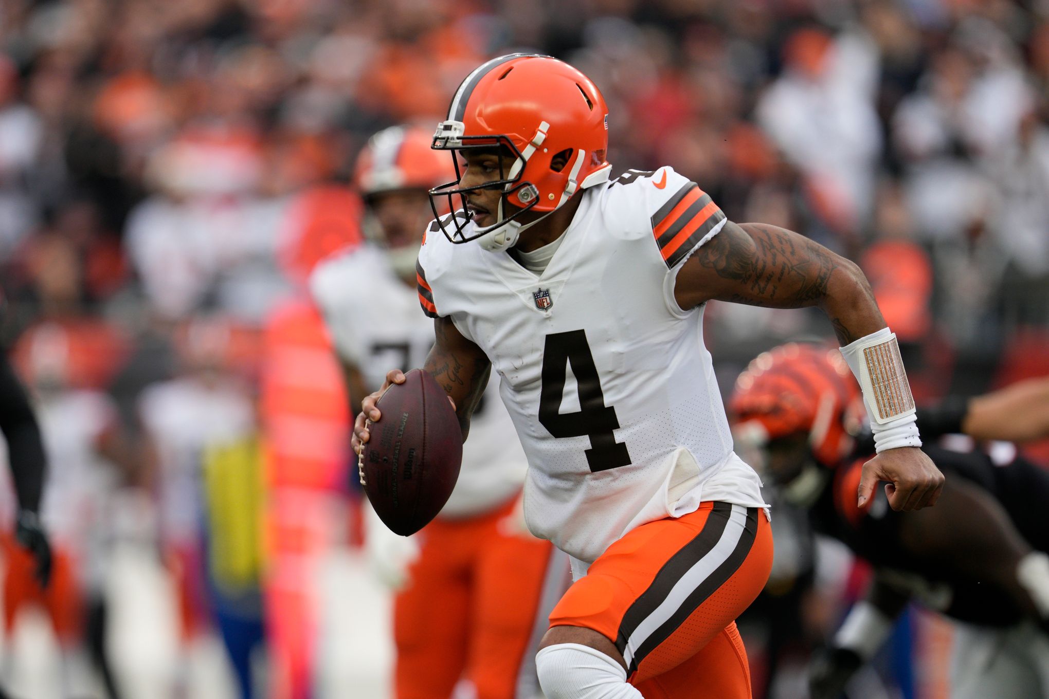 Browns QB Deshaun Watson questionable for game against Ravens