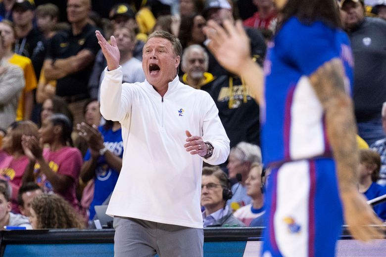 Kansas basketball honors Title IX with special pregame warmup shirts