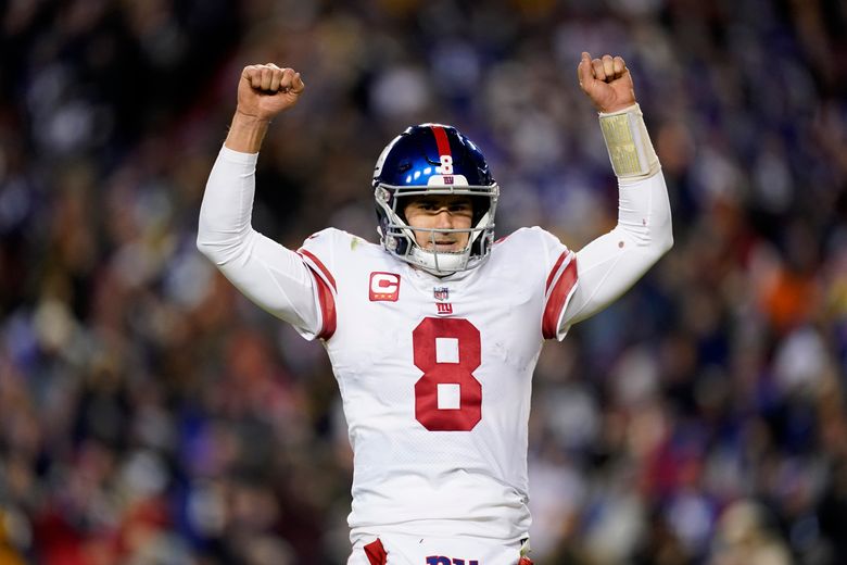 Giants Beat Commanders in Prime Time to End Winless Skid