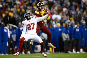 Kayvon Thibodeaux, Giants beat Commanders in prime time to end winless  streak 