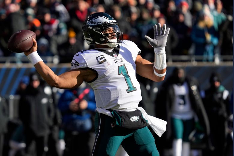 Hurts returns from injury, leads Eagles to No. 1 seed in NFC - WHYY