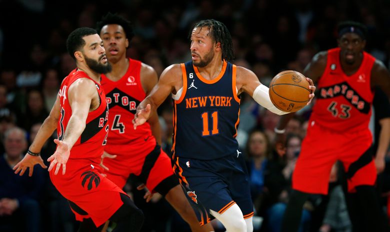 Knicks' NBA-leading 8-game win streak ends versus Raptors - The