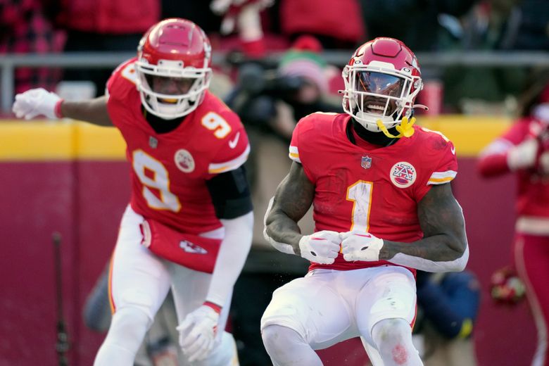 Kansas City Chiefs running back Jerick McKinnon (1) celebrates