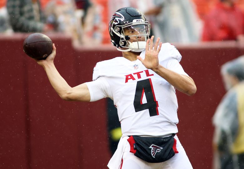 QB Desmond Ridder impressive in preseason debut, Falcons settle