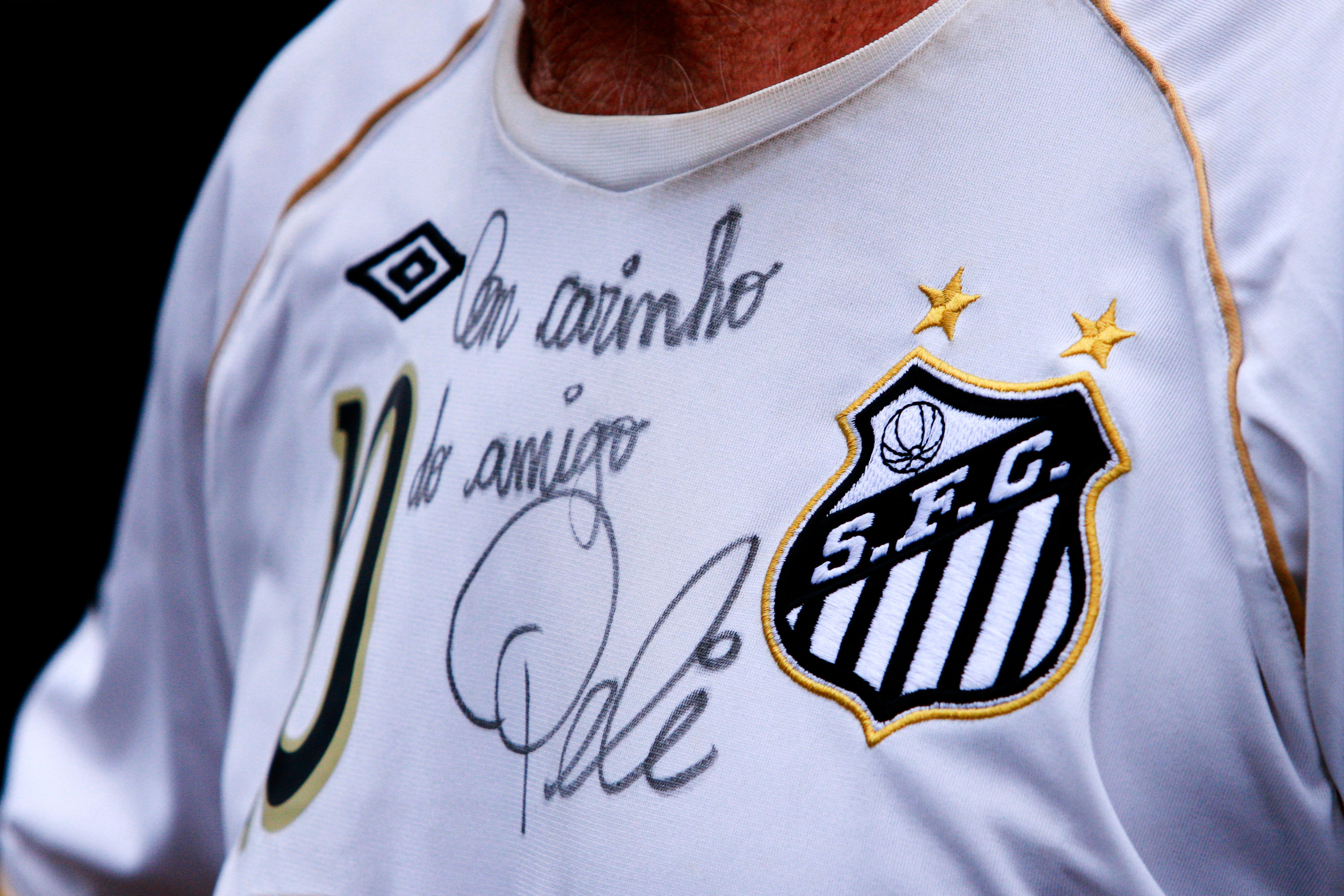 Pele's funeral and burial to take place in hometown Santos | The