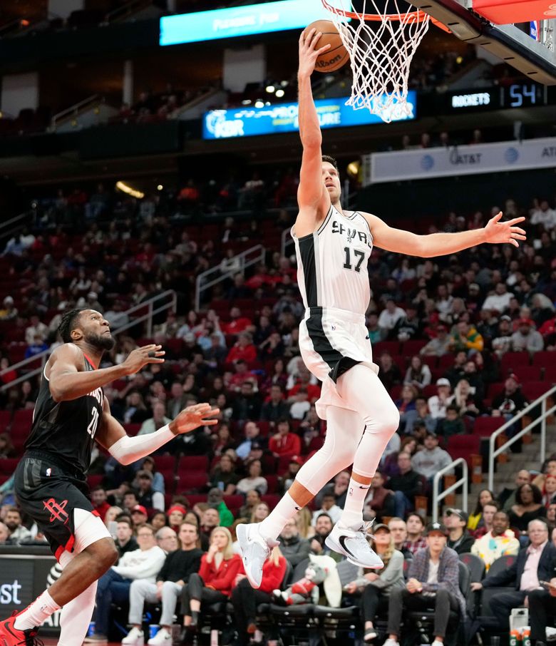 Spurs rout Rockets 124-105 with 26 from Vassell - Seattle Sports