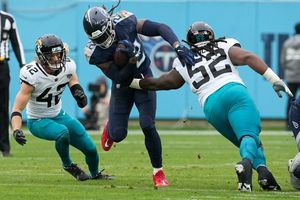 Lawrence throws 3 TDs, Jags end skid in beating Titans 36-22 - The San  Diego Union-Tribune