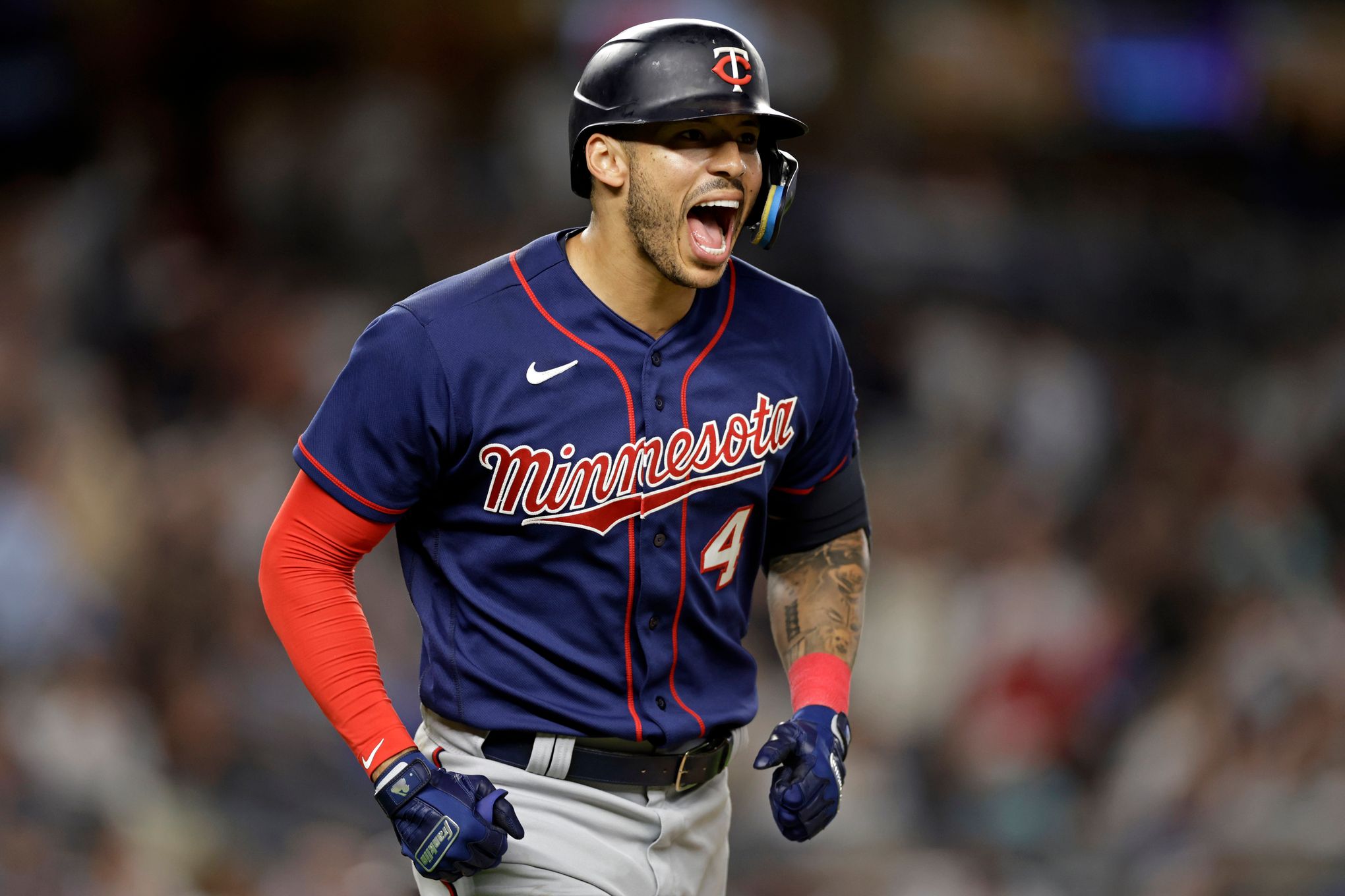 AP source: Mets swoop, snatch Correa for $315M, 12-year deal - Seattle  Sports