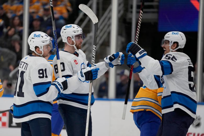 Pierre-Luc Dubois scores twice, Jets beat Blues 5-2