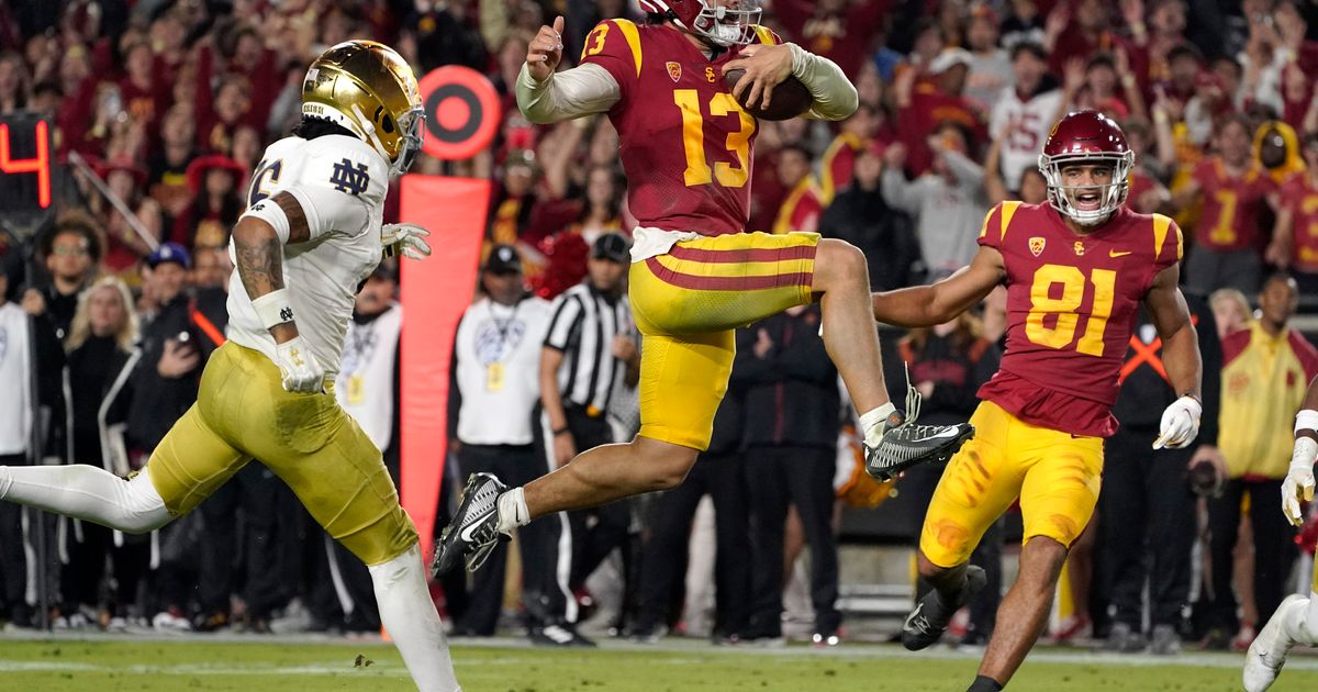 USC QB Caleb Williams voted AP Player of the Year