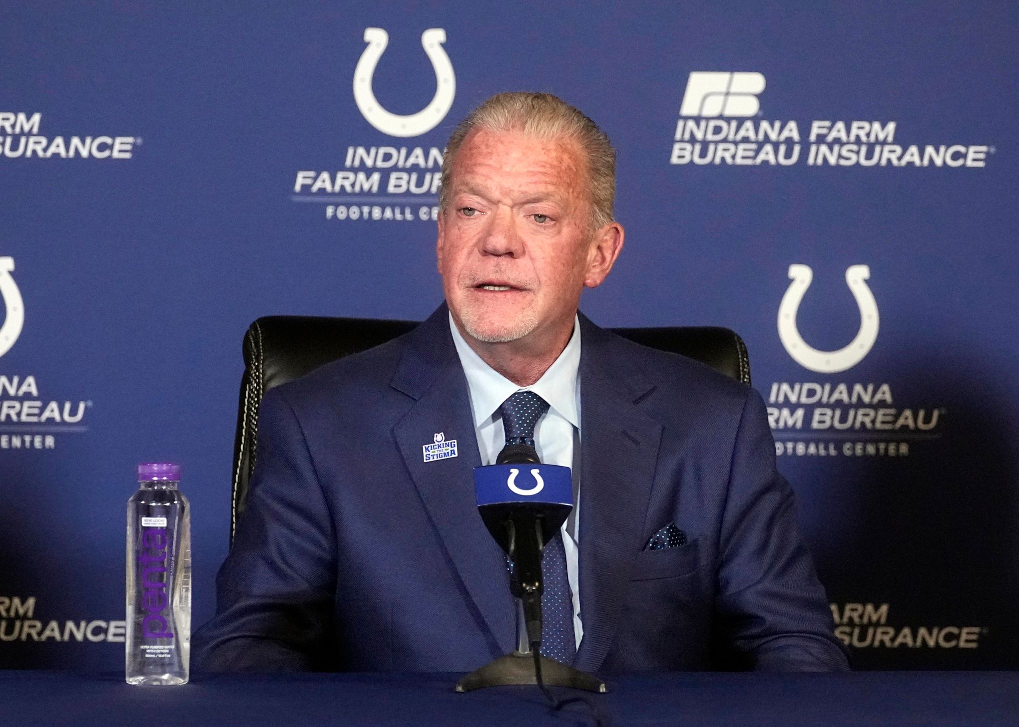 Colts' Irsay Isn't Ready to Oust Snyder, Wants Discussion - Bloomberg