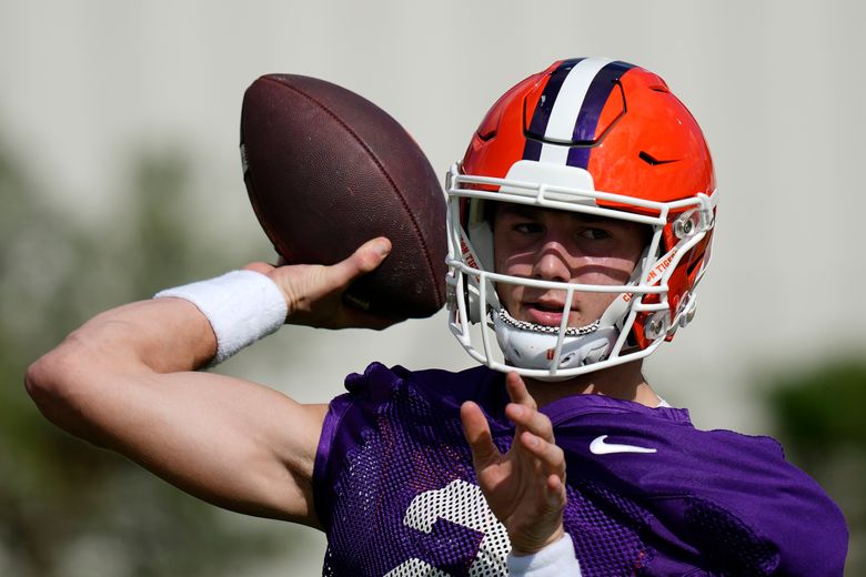 Quarterback Joe Milton to lead Tennessee against Clemson in Orange Bowl