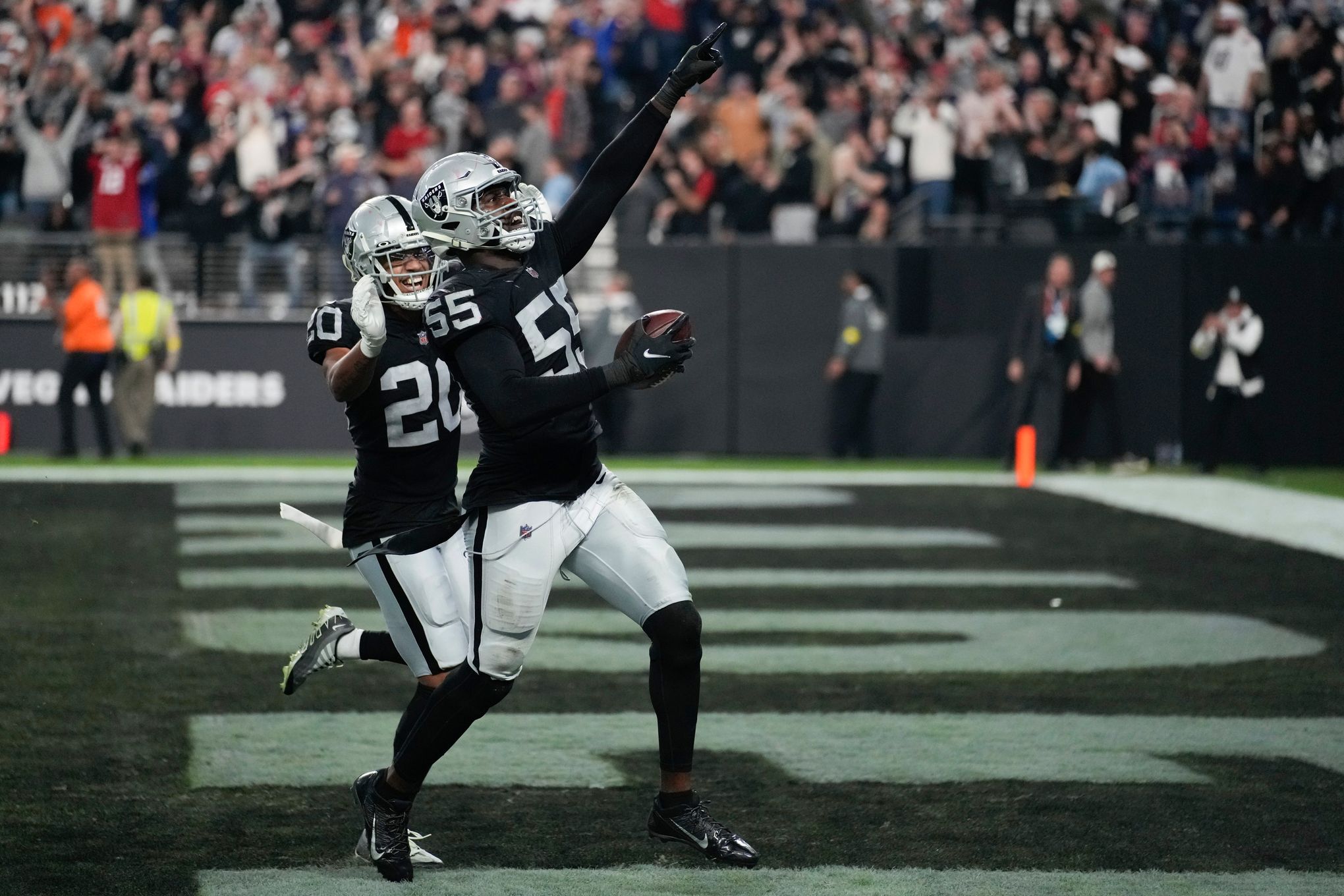 Raiders news: Chandler Jones' touchdown over the Patriots needs a name -  Silver And Black Pride