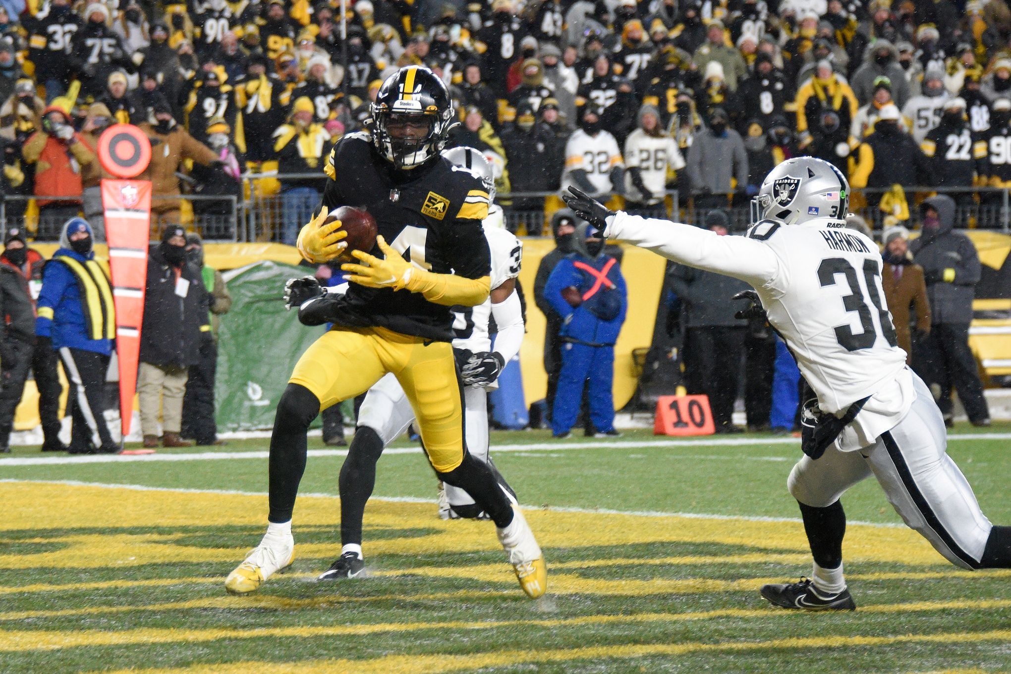 Kenny Pickett's game-winning touchdown ball from Christmas Eve