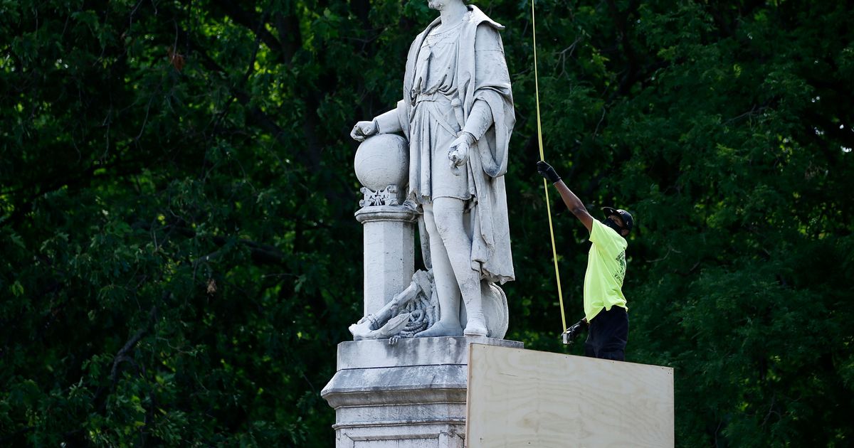 Philadelphia ordered to remove box covering Columbus statue The
