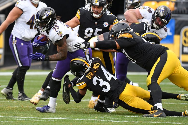Steelers run D crumbles again as playoff hopes evaporate